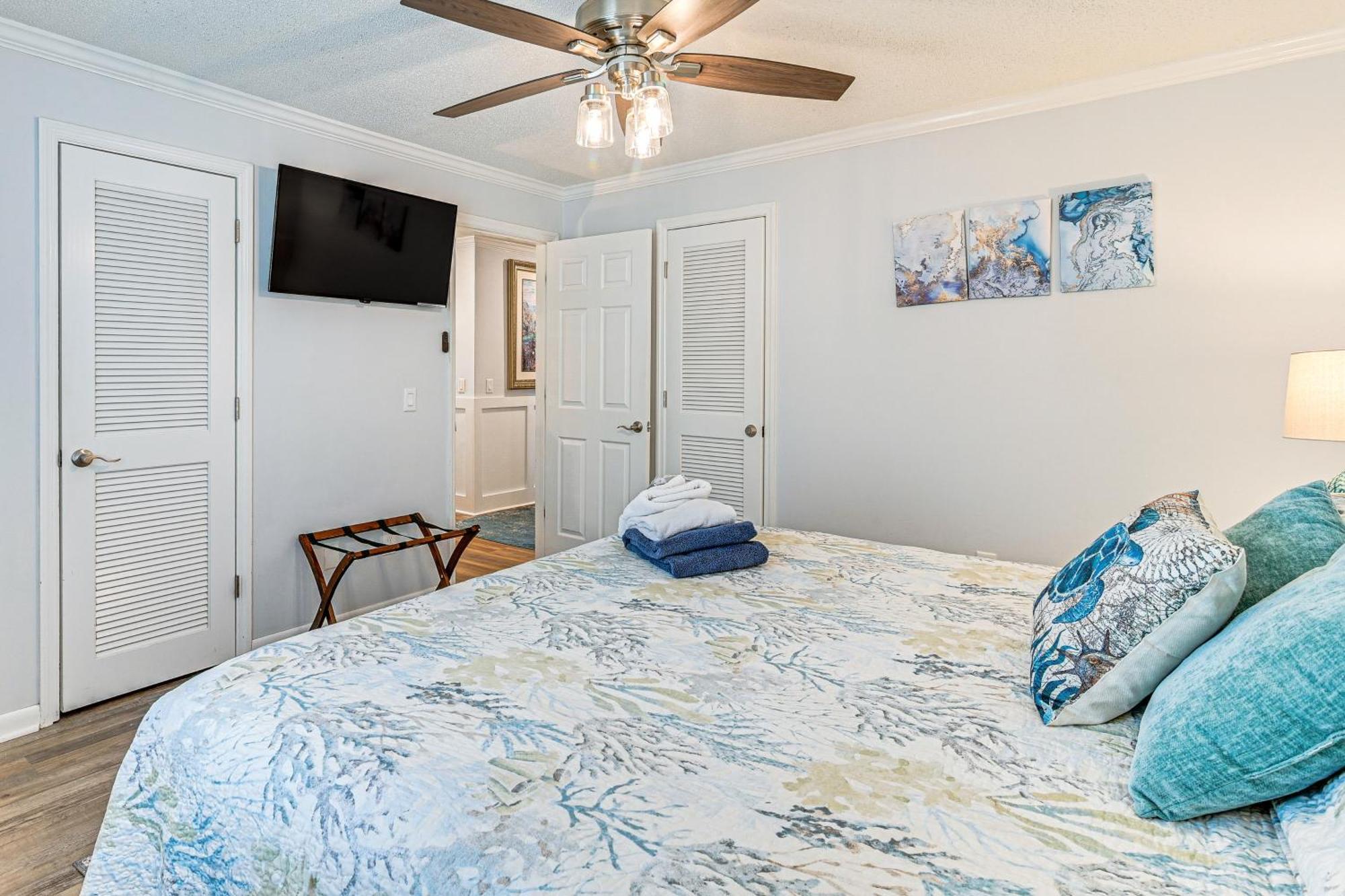 On-The-Beach Escape Oceanfront In Surfside! Myrtle Beach Eksteriør billede